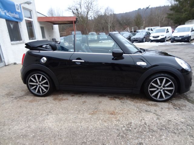 Fahrzeugabbildung MINI Cabrio Cooper S/1.Hd/Leder/Navi/PDC/51TKM/