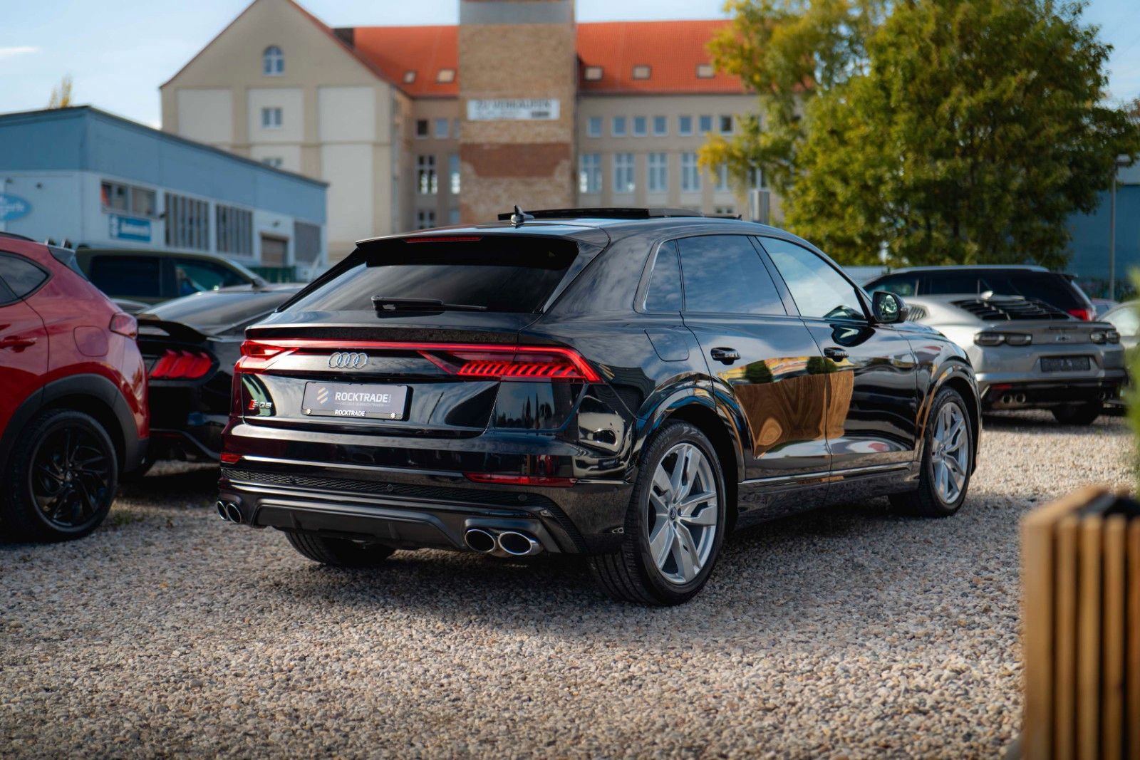 Fahrzeugabbildung Audi SQ8 4.0 TDI quattro Black Design | Full Option