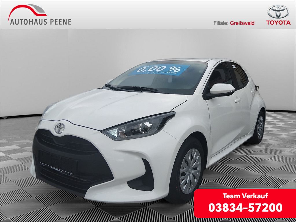 Toyota Yaris 1.5 Hybrid Business Edition SHZ NAVI ACC