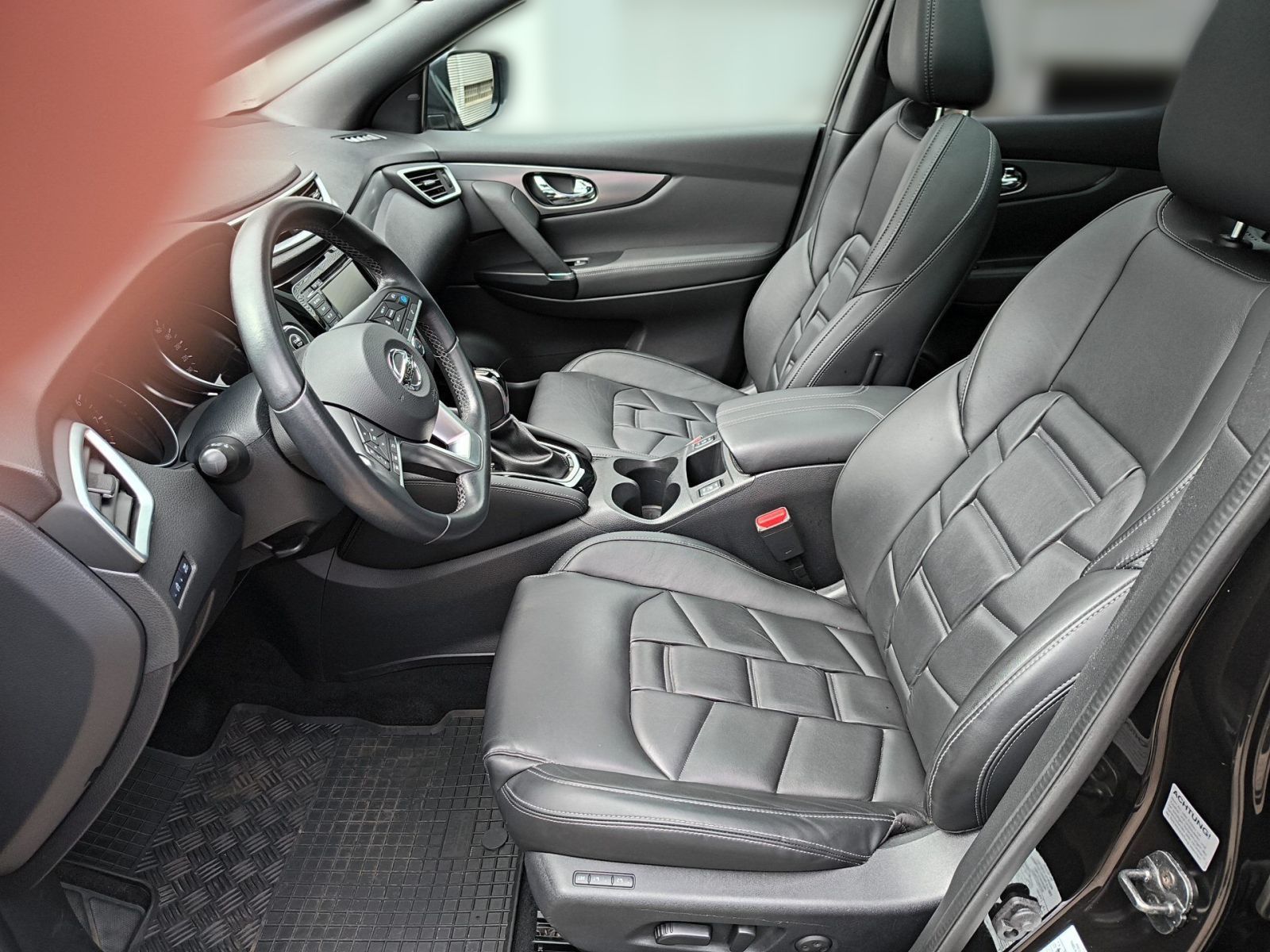 Fahrzeugabbildung Nissan Qashqai Tekna+ DCT 160 *Automatik*AHK*NAVI*PGD*A