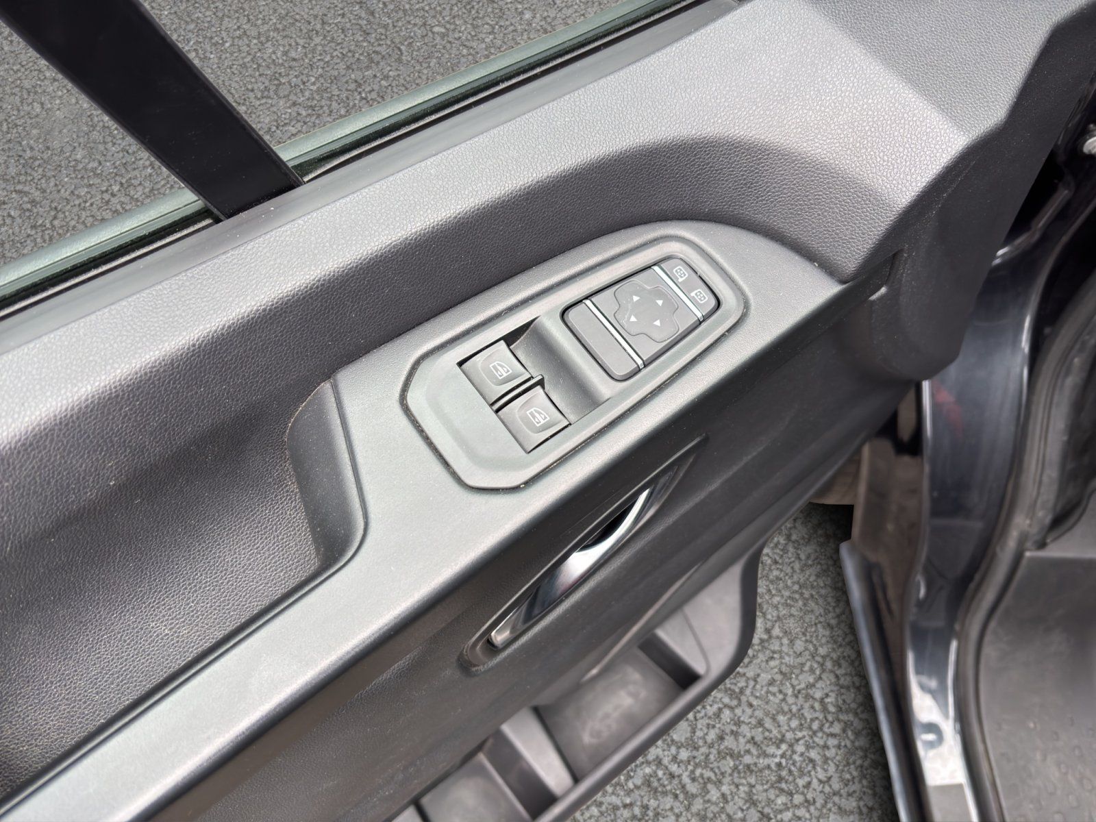 Fahrzeugabbildung Renault Trafic  L2H1 3,0t Komfort