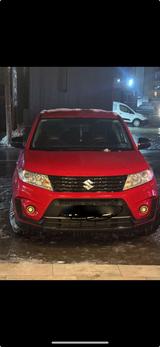 Suzuki vitara 2018 - Suzuki Vitara von privat