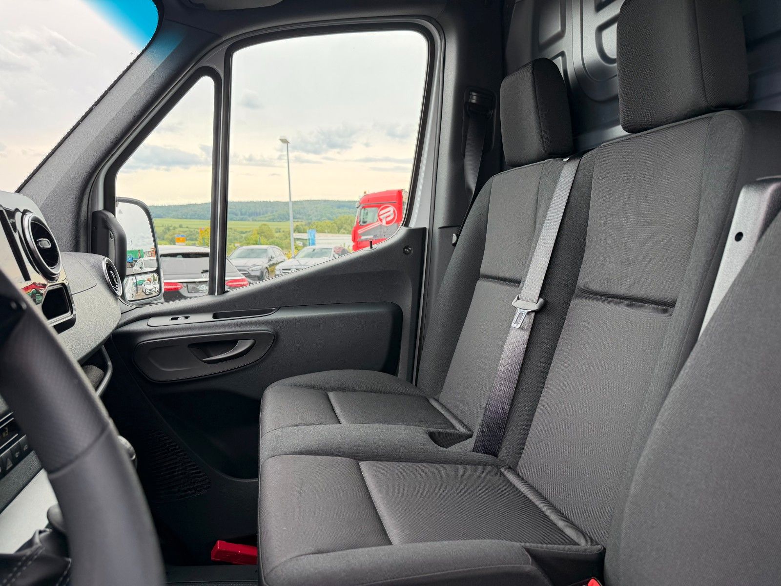 Fahrzeugabbildung Mercedes-Benz Sprinter 315 CDI 3665 Klima Kamera Standheiz