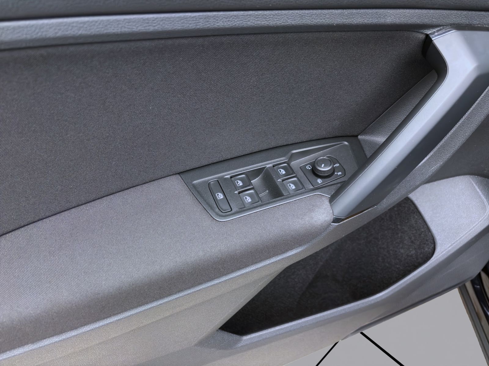 Volkswagen Tiguan - Bild 11