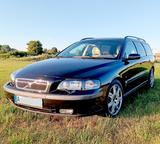 Volvo V70 T5 Black Edition Black Edition - Volvo V70: Black Edition