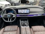 BMW i7 xDrive60 Limo M Sport || Sky Lounge Massage - weiße BMW i7