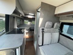 Pössl Summit Shine 600 L  | Premium & Assistenz Paket*