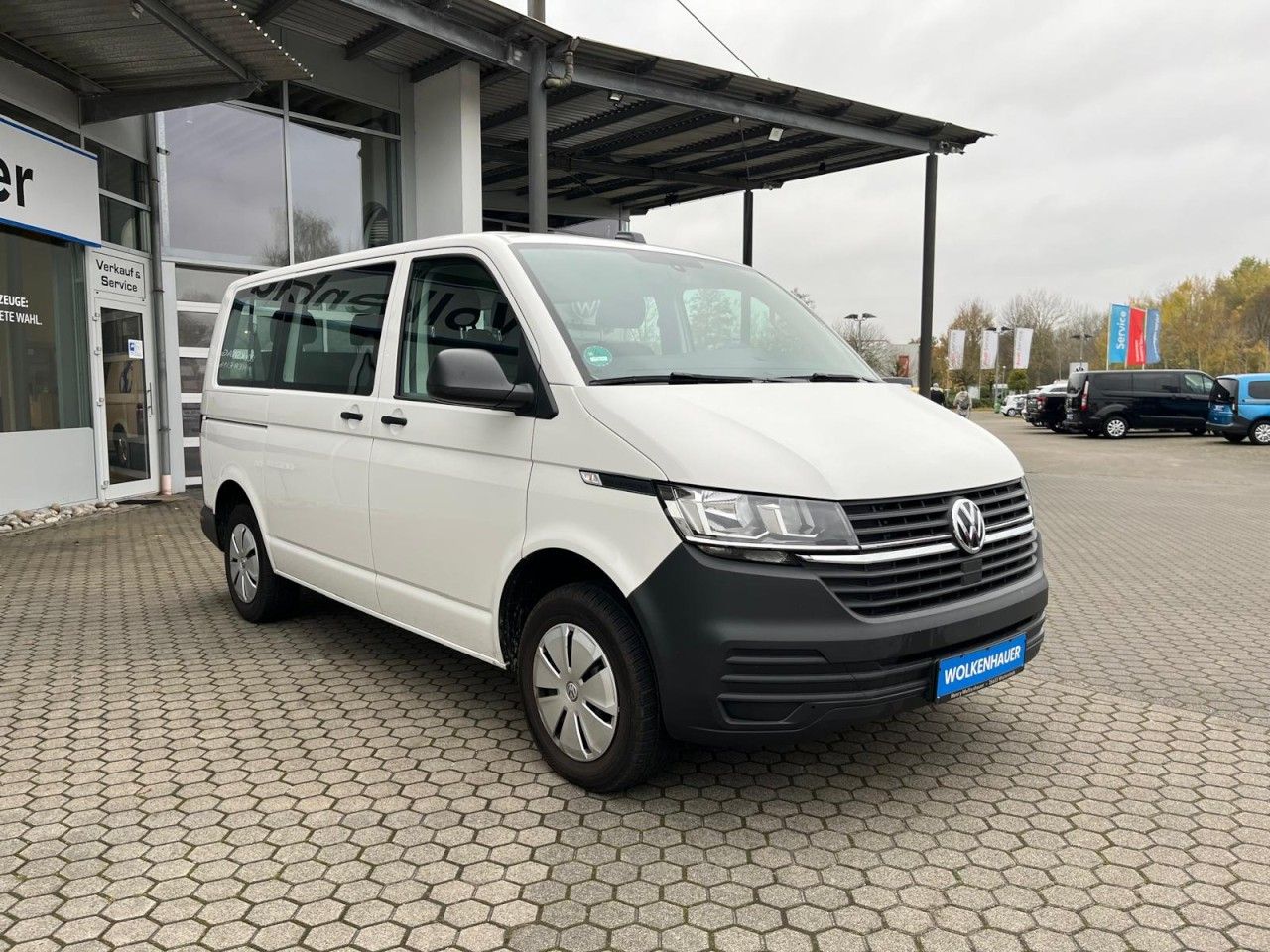 Volkswagen T6 Kombi - Bild 2
