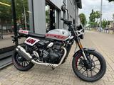 Triumph Tracker 400 - Vorführer, wenig Kilometer - TRIUMPH T400