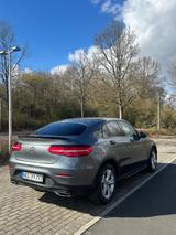 Mercedes-Benz GLC 250 4MATIC (Benzin) Unfallfrei Sommerreifen - Mercedes-Benz GLC-Klasse: Sportwagen