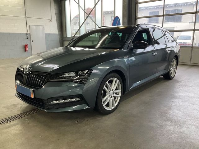 Skoda Superb Sportline 4x4+Panoramad+virt.cockpit