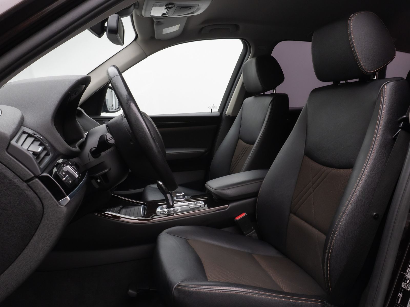 Fahrzeugabbildung BMW X3 xD20d xLine Kamera HUD HiFi Lenkrhz Stndhzg