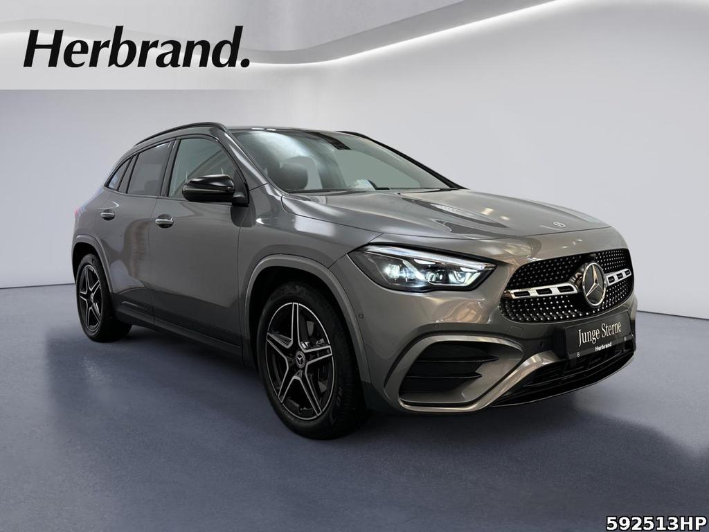 Mercedes-Benz GLA 200