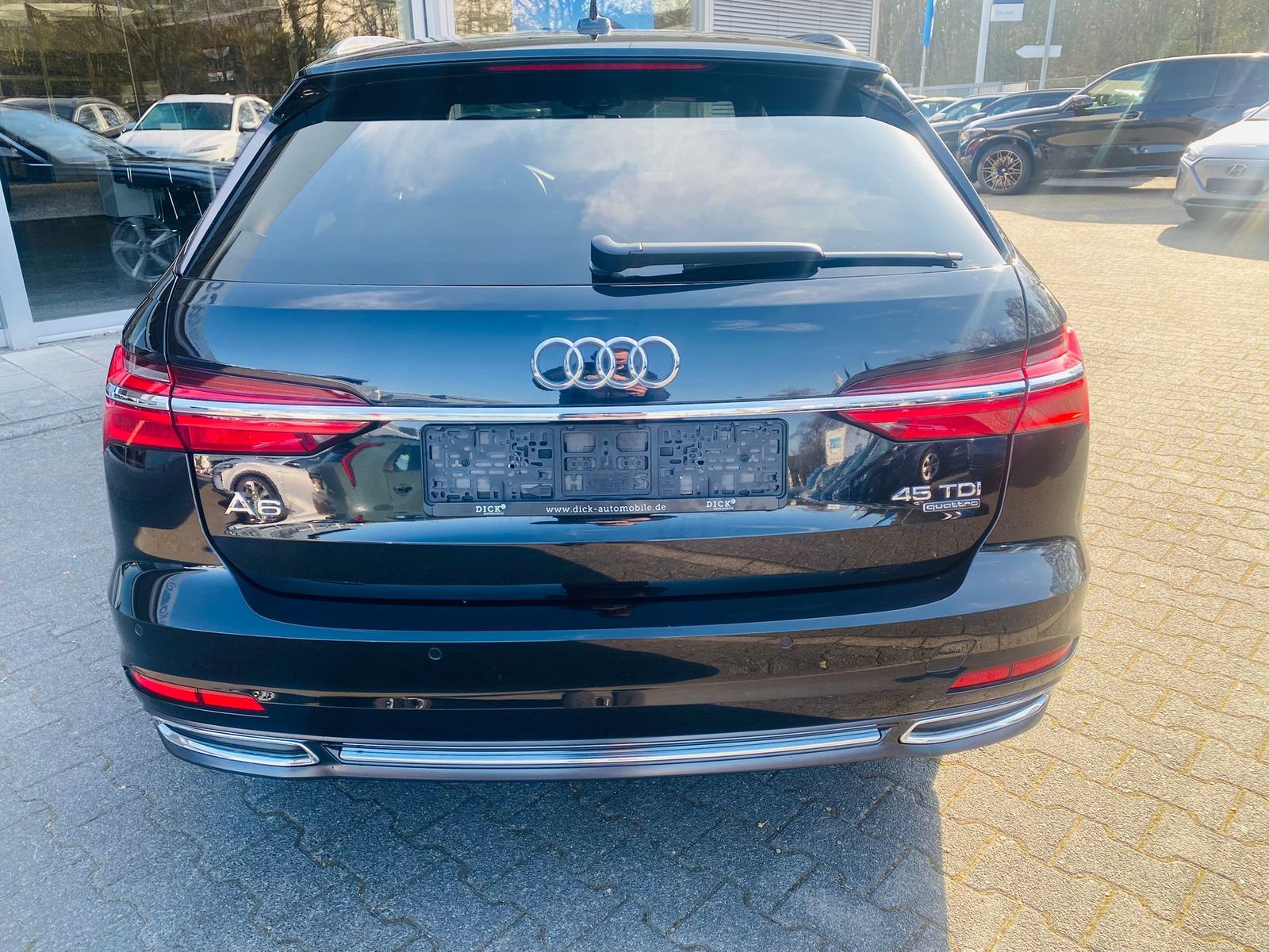 Fahrzeugabbildung Audi A6 TDI Quat Sport >VIRTU+PANO+KAMER+SHZ+LED+AHK+