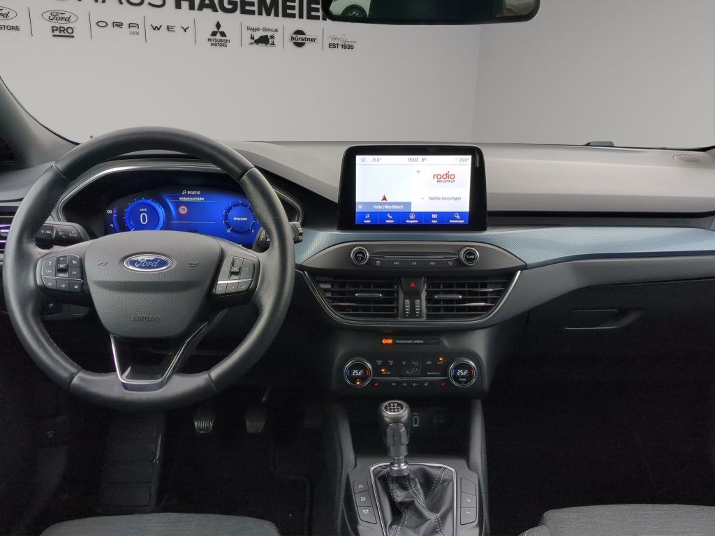 Fahrzeugabbildung Ford Focus ACTIVE EcoBoost AHK/LED/RFK