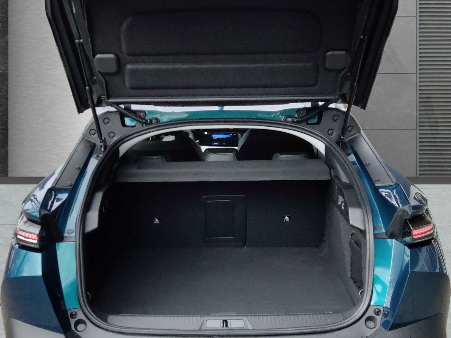 Peugeot 408 - Bild 5