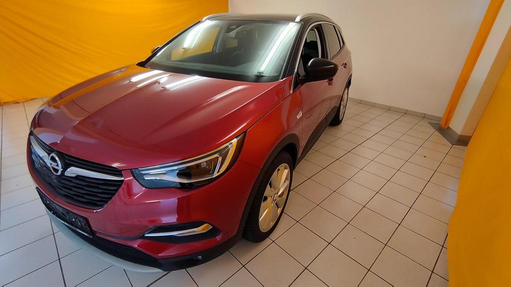 Opel Grandland Ultimate PHEV 1.6T Navi+DAB+LED+360-Ka
