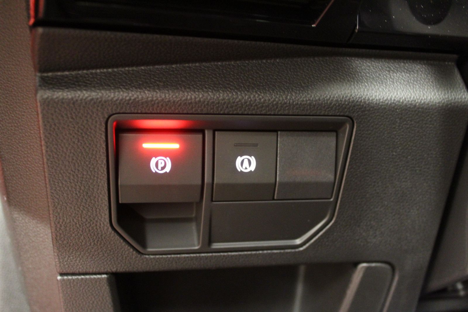 Fahrzeugabbildung Renault Austral Mild Hybrid 160 Techno Esprit Alpin