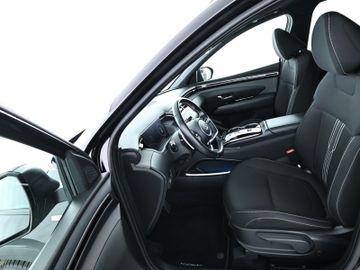 Hyundai TUCSON - 8