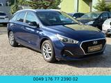 Hyundai i30 cw Passion*SERVICE NEU*KAMERA*KLIMA*SHZ* - Hyundai i30: Cw