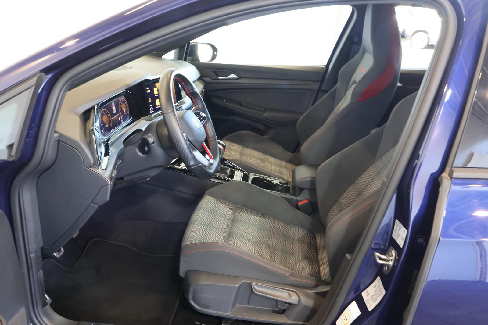 Volkswagen Golf VIII GTI 2.0 TSI AID+ACC+LED+AMBIENT+19", миниатюра 14