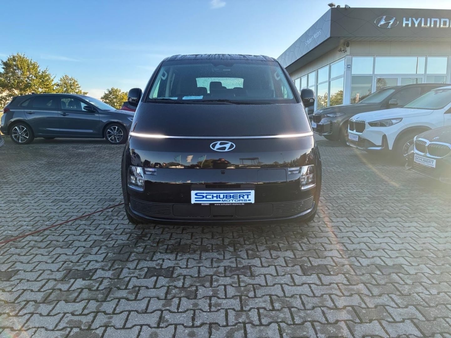 Hyundai STARIA Elektro 9-Sitzer PRIME PANO 360° KAMERA imagem 2