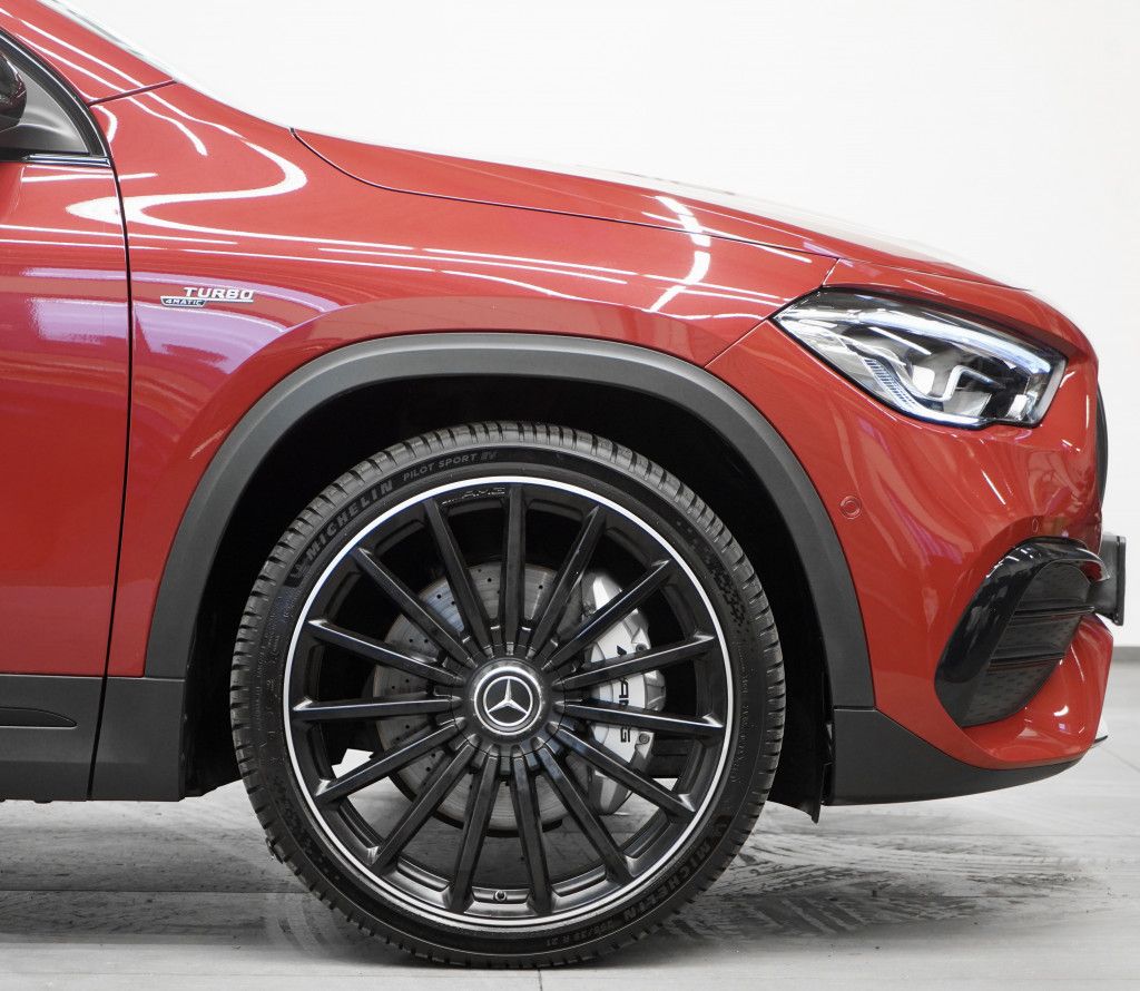 Mercedes Benz Gla 35 Amg