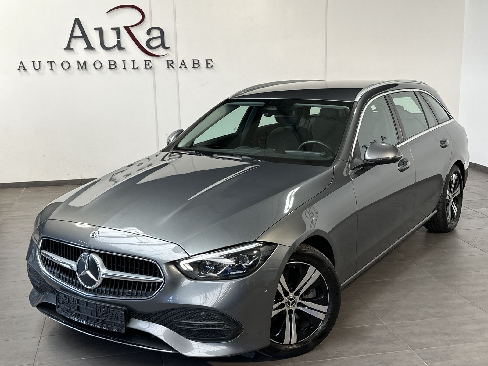 Fahrzeugabbildung Mercedes-Benz C 220d T Avantgarde NAV+LED+360°+CARPLAY+VC+DAB