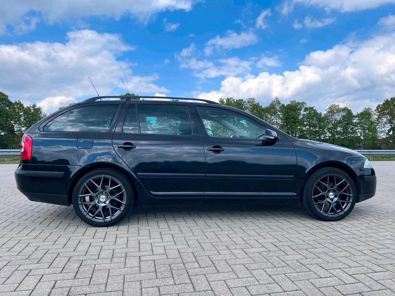Skoda Octavia 2007 — engine 140 HP (103kW)