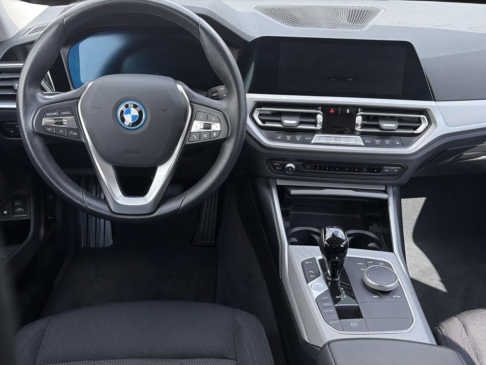 BMW 330 e Advantage AHK*LiveCP*LED*Navi+*DAB*Spur foto 15