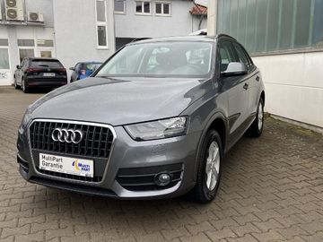 Fotografie Audi Q3 1.4 TFSI - PDC hinten - SHZ - 8-fach Bereift