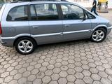 Opel Open Zafira A.  2.0 turbo diesel.  7 platz - Opel Zafira aus 2005 mit Diesel-Antrieb