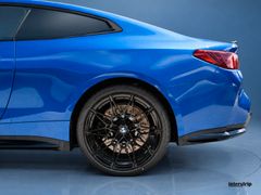 BMW M4 – 12 / 32