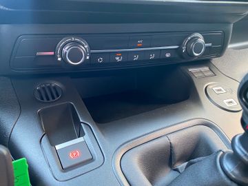Bild 14 Opel COMBO 110PS CARGO WINTER-/SICHERHEITSPAKET 2xKAM