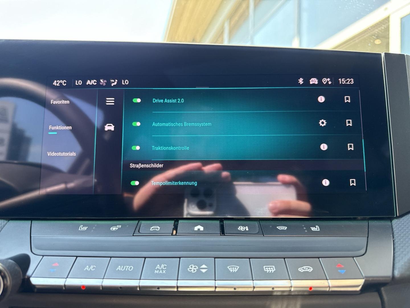 Opel Astra Electric GS El. Panodach Navi Digitales Co