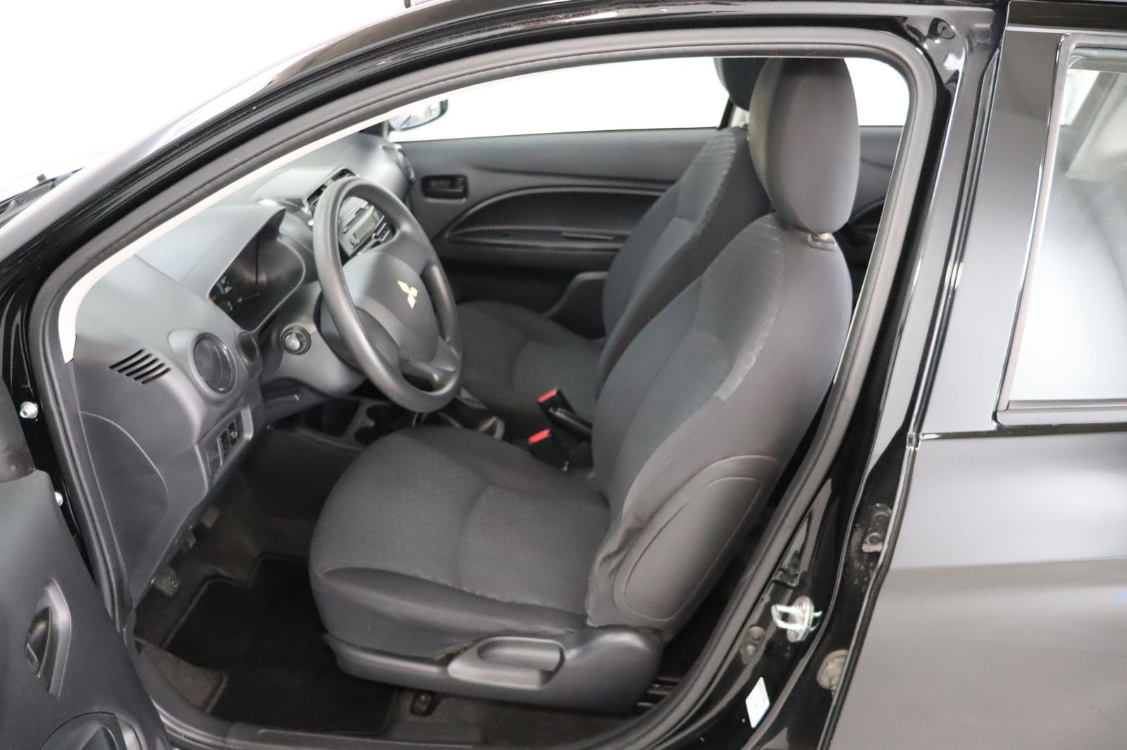 Fahrzeugabbildung Mitsubishi Space Star 1.0 * Klima * aus 1. Hand