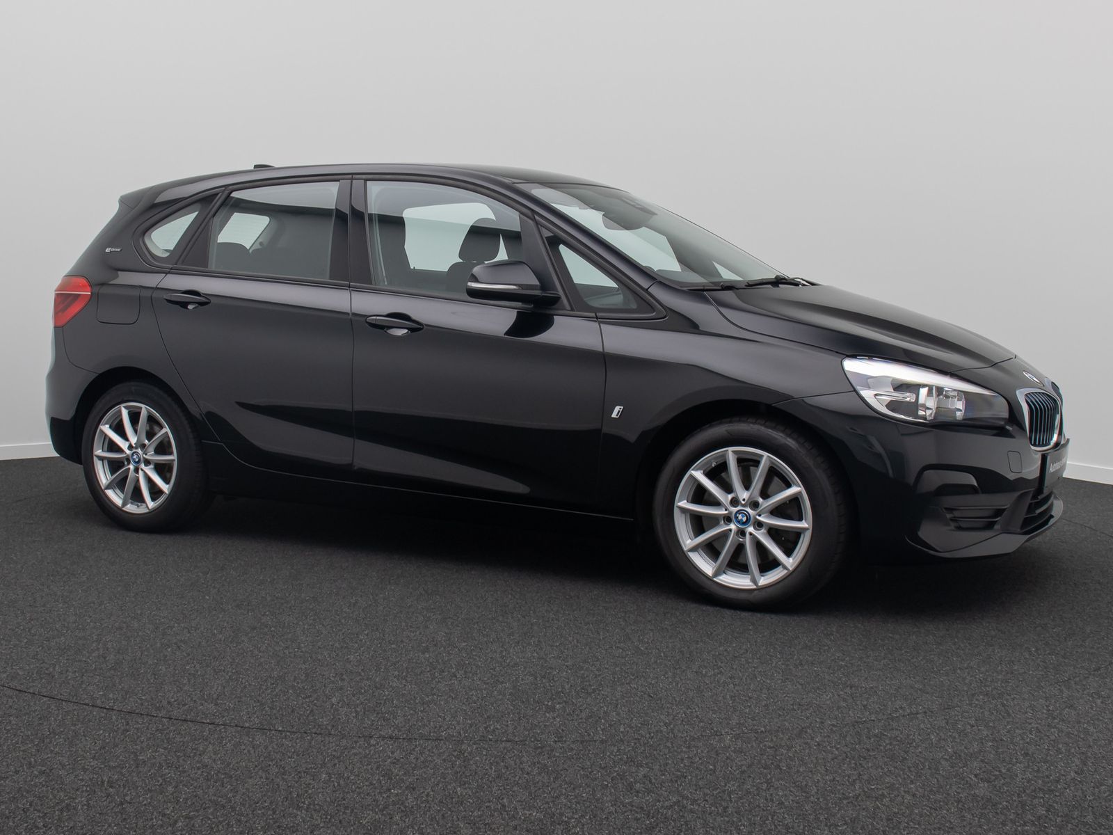 Fahrzeugabbildung BMW 225xe iPerf  Active Tourer Navi Geschwindig Touc