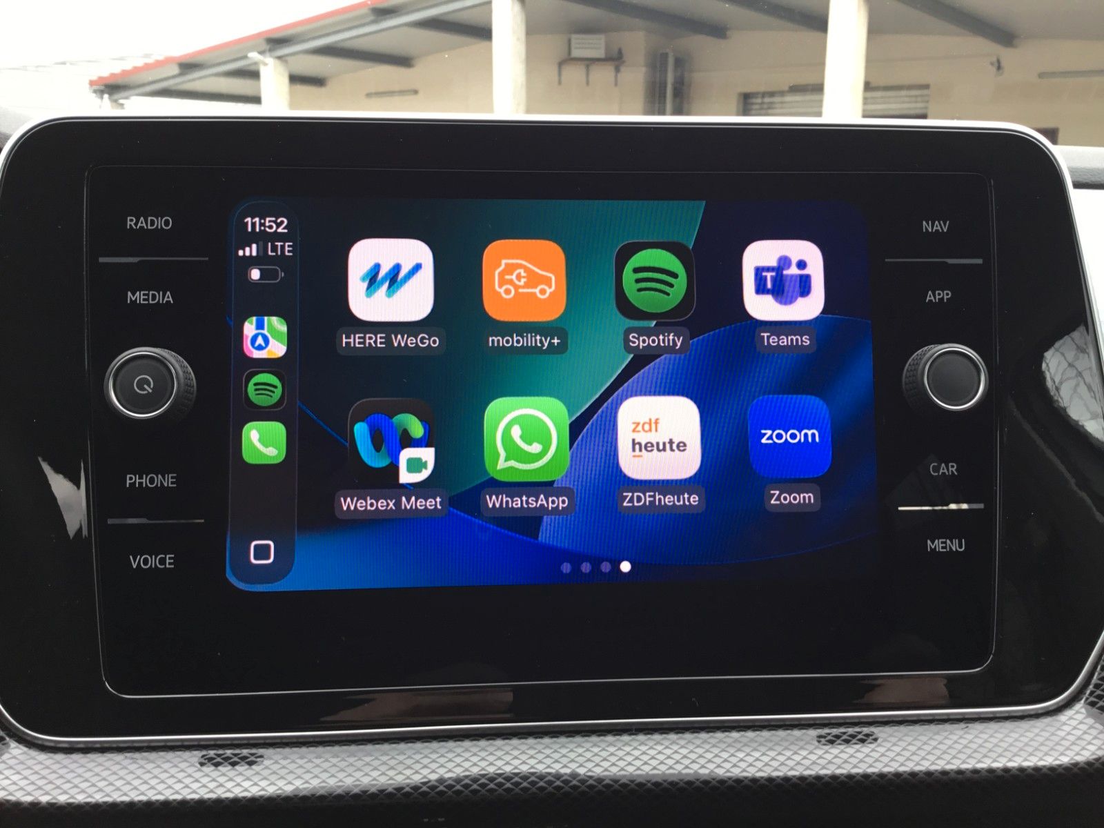 Fahrzeugabbildung Volkswagen T-Cross 1.0 TSI DSG GOAL+AHK+ACC+AppConnect+LED