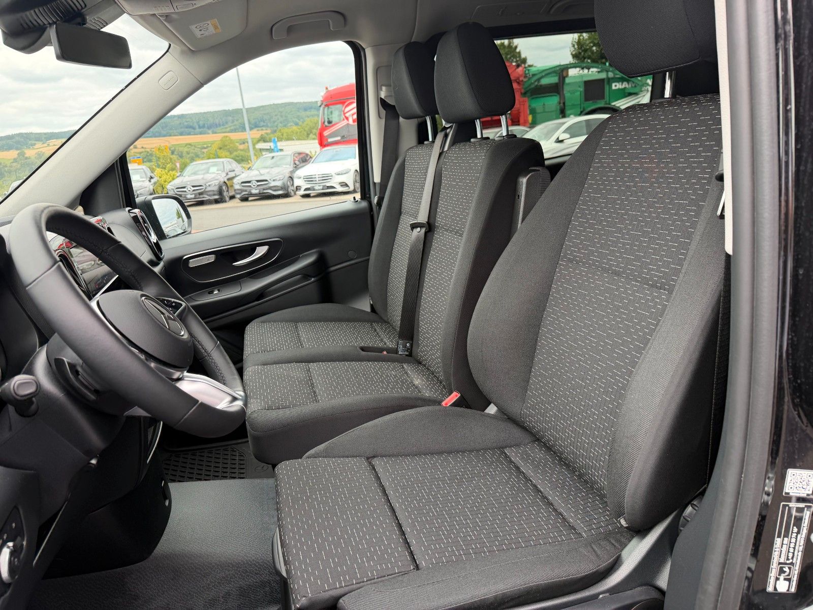 Fahrzeugabbildung Mercedes-Benz Vito 119 CDI 4x4 Extral AHK 2,5to Stdheiz LED