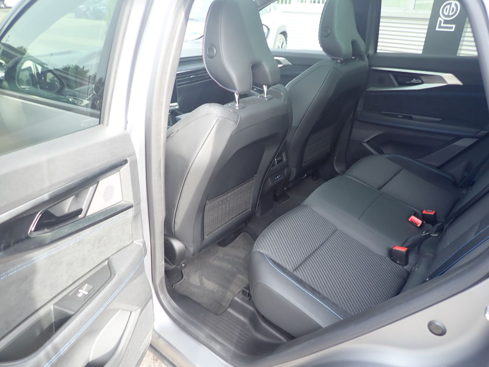 Fahrzeugabbildung Renault Austral Esprit Alpine Full Hybrid E-Tech 200