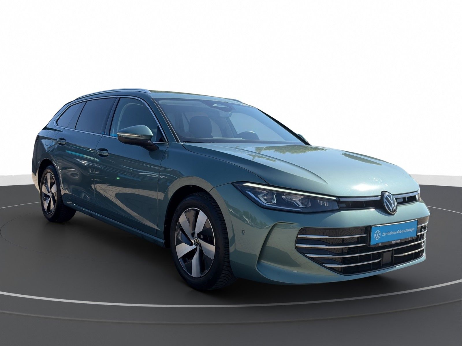 Volkswagen Passat Variant 2.0 TDI Elegance DSG AHK NAVI LM foto 5