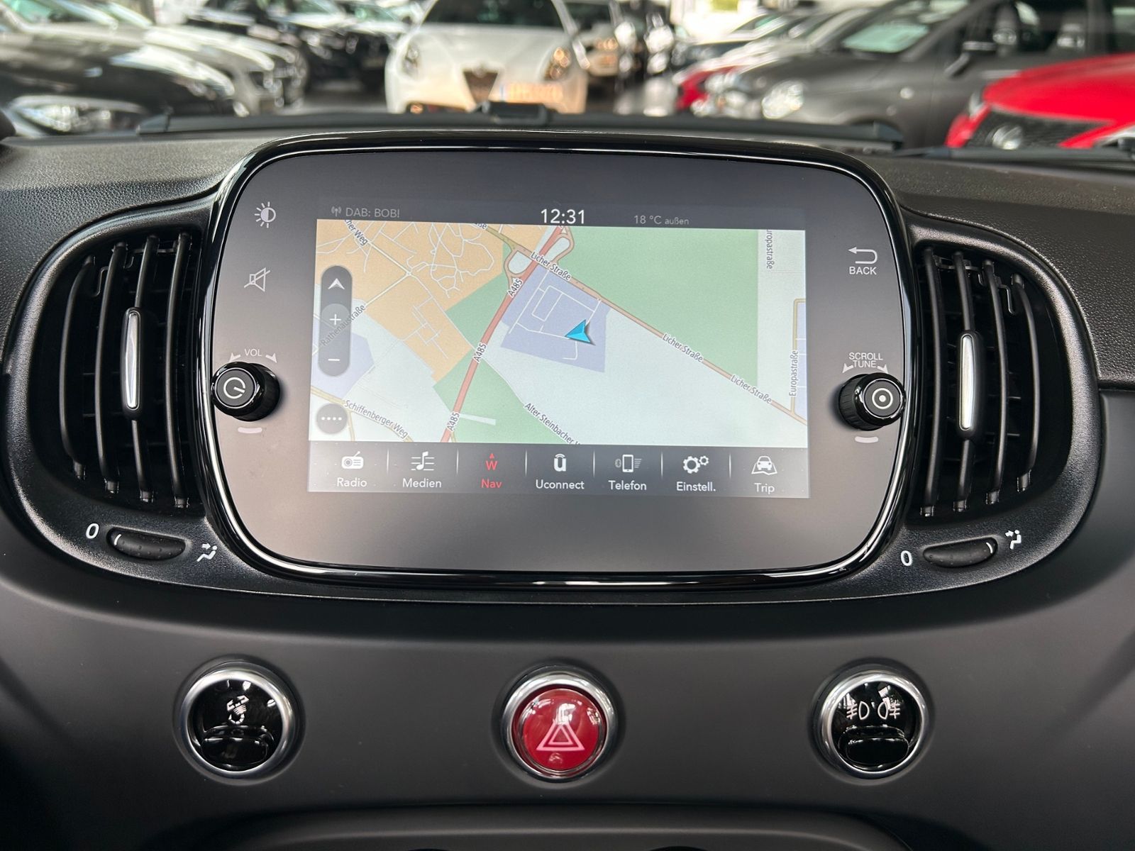 Fahrzeugabbildung Abarth 695 C KLIMA NAVI ALU 17 "  Nur  1450  km