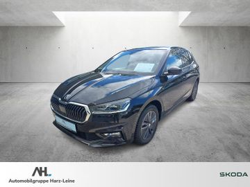 Skoda Leasingangebot: Skoda Fabia 1.0 TSI Drive LED Navi ACC Pano RFK PDC Sm