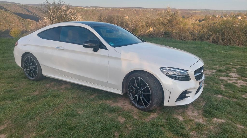 Mercedes-Benz C 400
