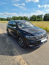 Volkswagen Tiguan Allspace 239PS / 7Sitzer/ Voll/ Garantie - Volkswagen Tiguan Allspace mit Diesel-Antrieb: Garantie