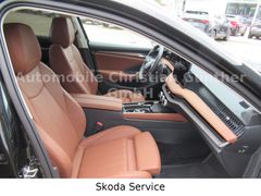 SKODA Superb CombiL&K 2.0TDI 110kW DSG STHZ AHK MATRIX SKODA Superb CombiL&K 2.0TDI 110kW DSG STHZ AHK MATRIX