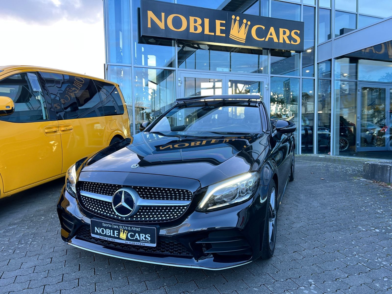 Fahrzeugabbildung Mercedes-Benz C 200 Cabrio LED NAVI ALU PDC