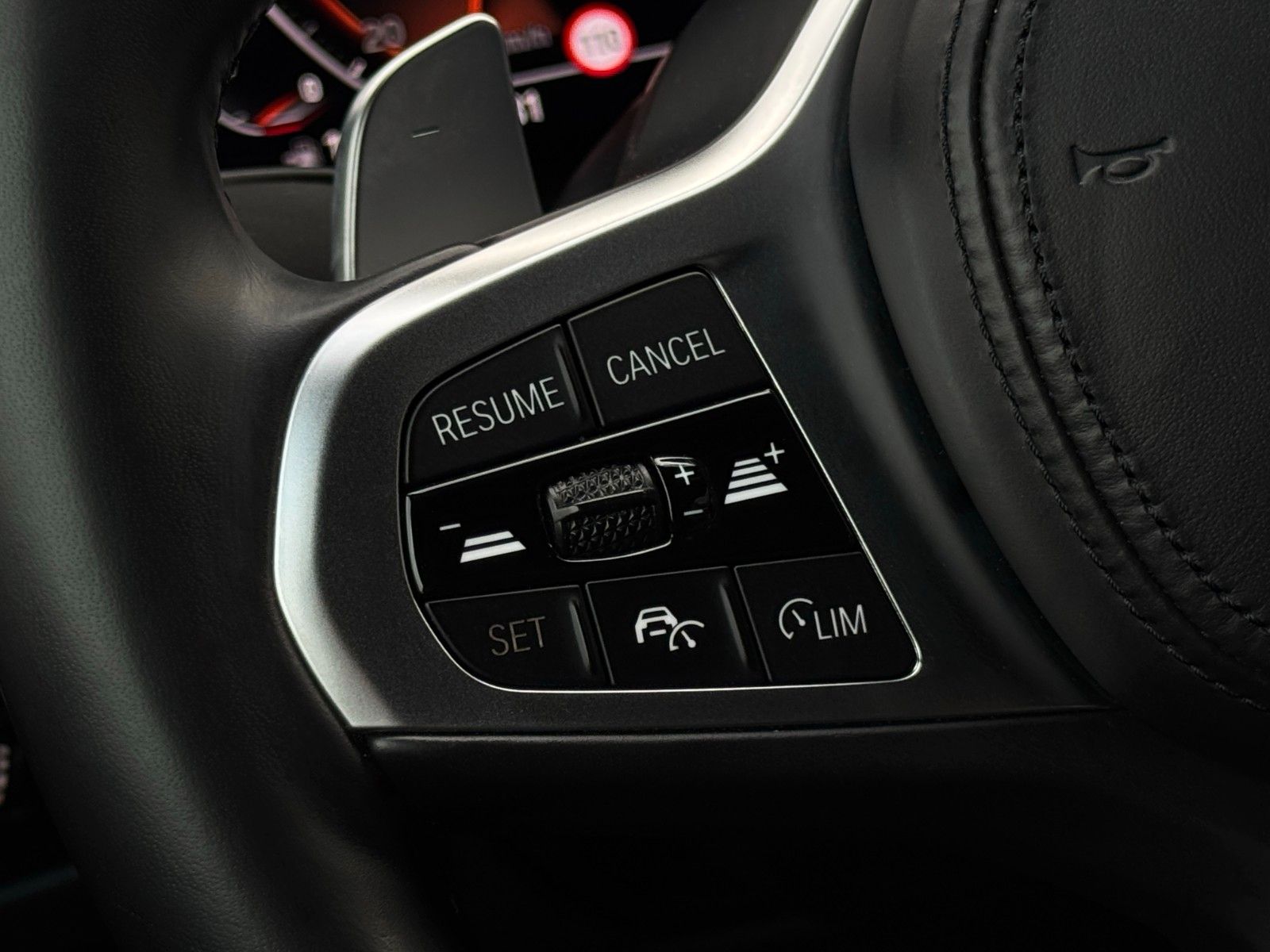 Fahrzeugabbildung BMW 420i G22 Coupé M Sport Leder Memory Kamera ACC