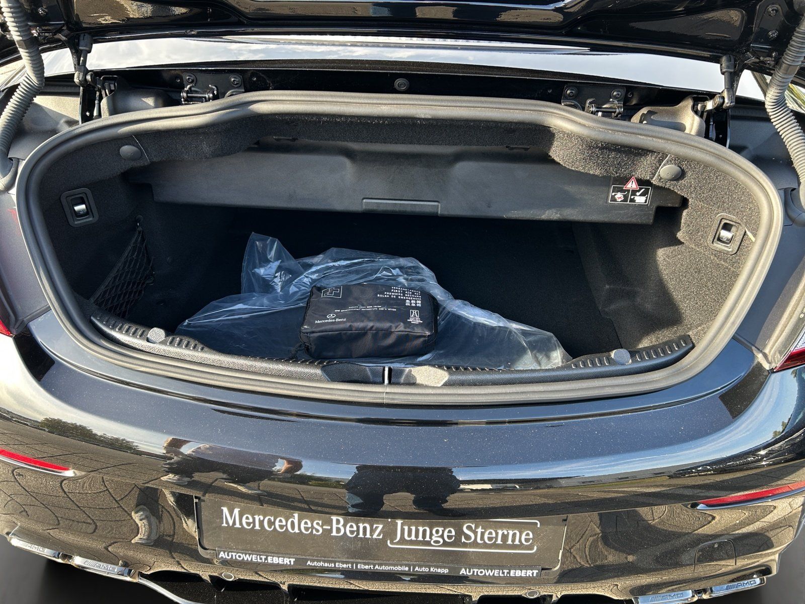 Fahrzeugabbildung Mercedes-Benz C63 S Cabrio DISTRO Perf.Sitze/AGA digiTacho HUD