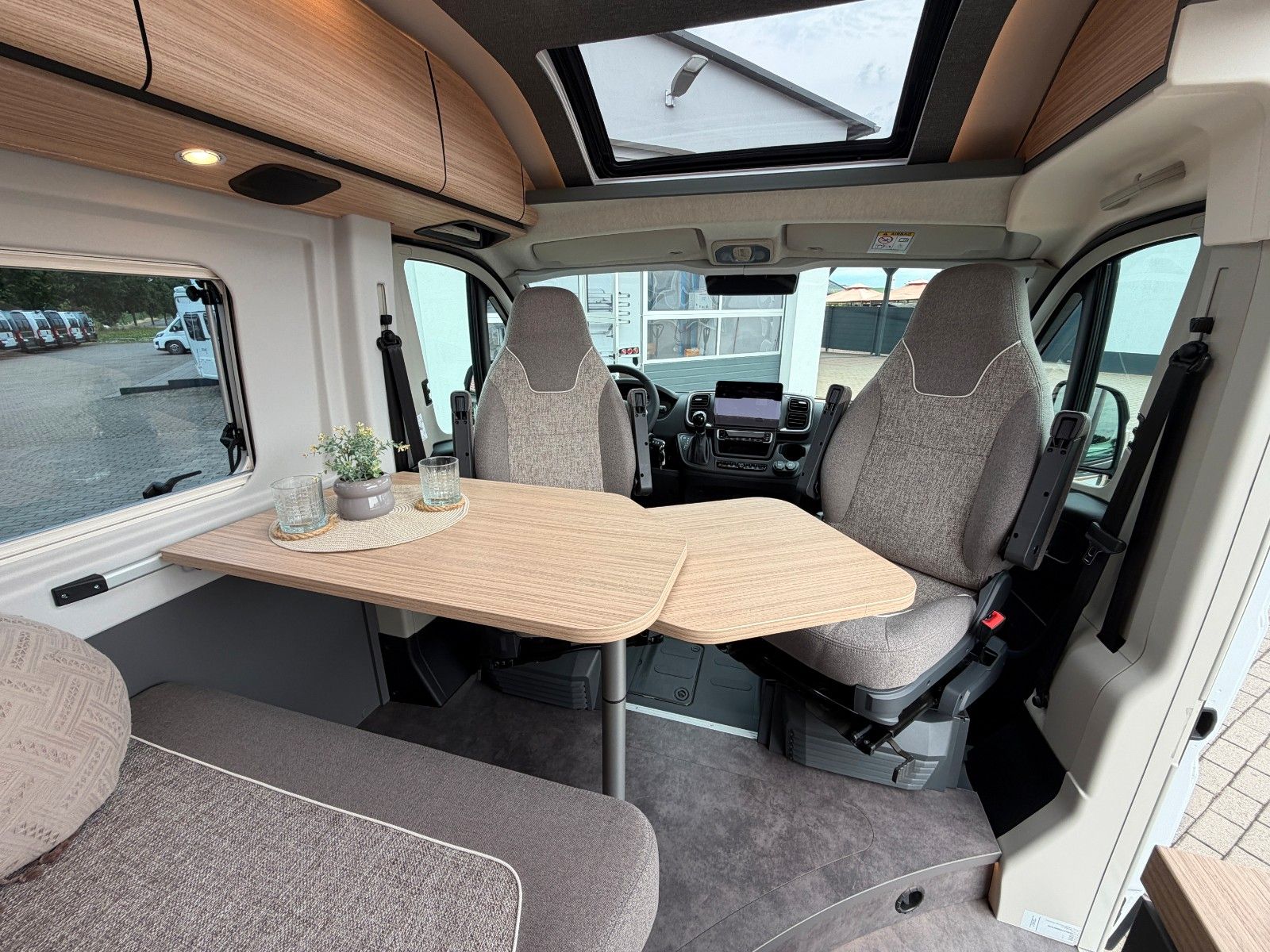 Fahrzeugabbildung Malibu Van diversity GT skyview 640 LE K
